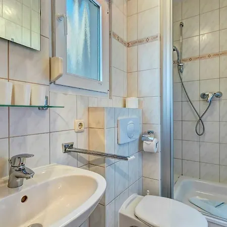 펜션 Raeuberkuhle II Bungalow 11 *